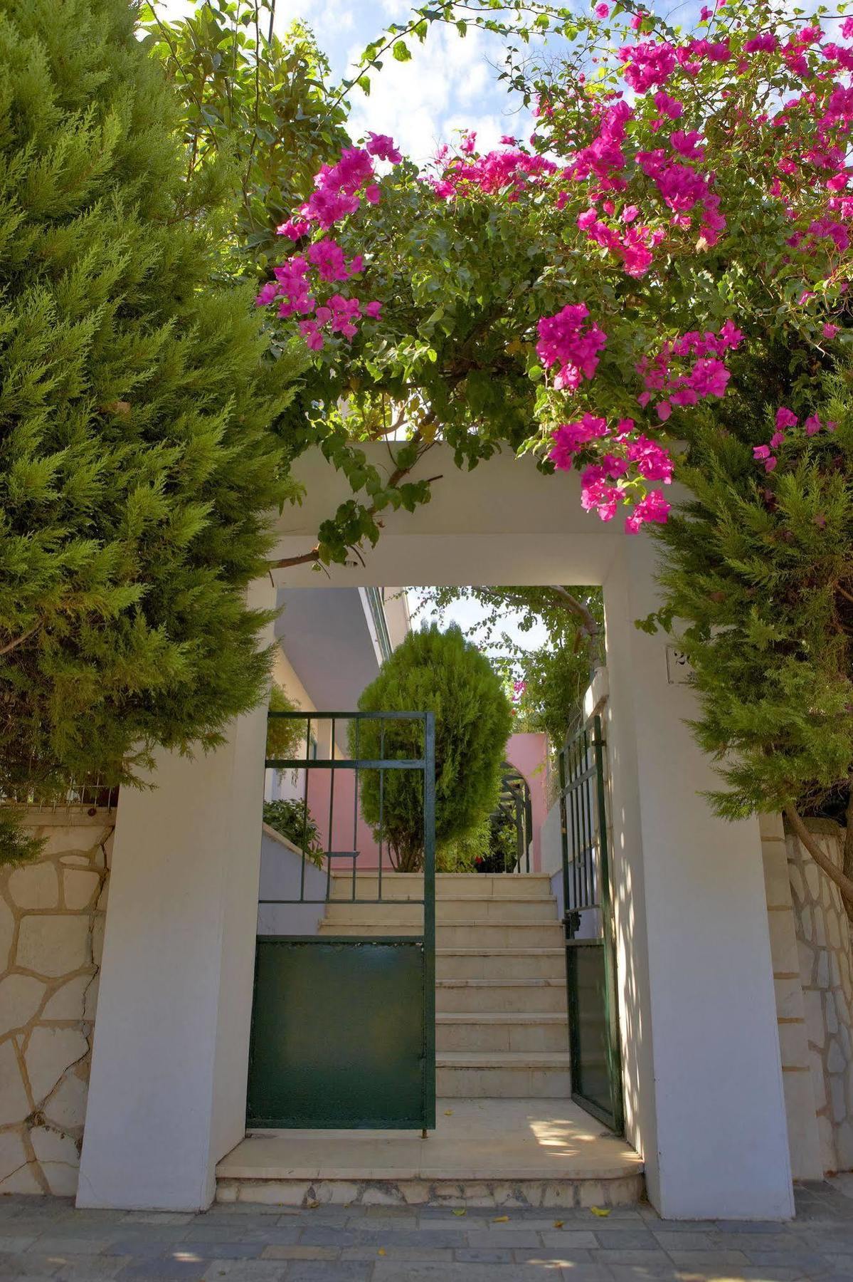 Mariette Rhodes Urban Suites (Adults Only) Rhodes City Екстер'єр фото